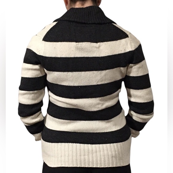 NWT American Eagle Angora Rabbit Hair Blend Black White Striped Sweater size XL - Picture 2 of 10